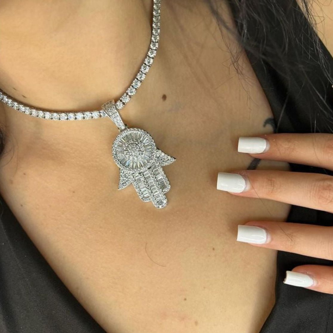 Large 18k White Gold Hamsa Pendant